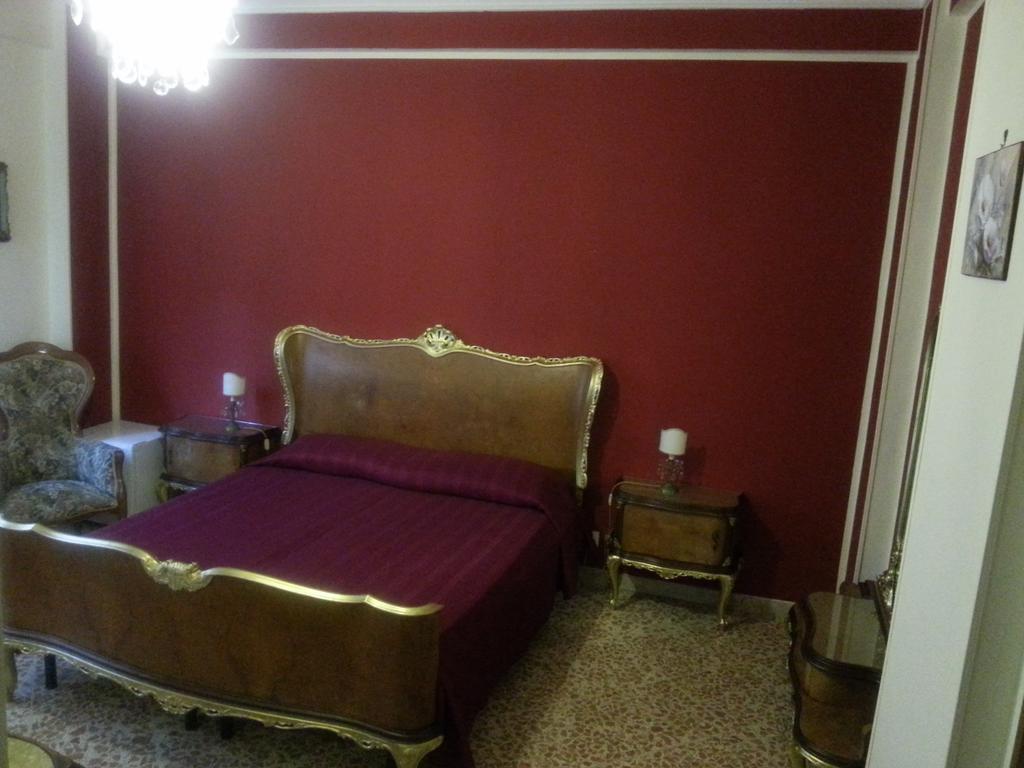B&B Intrabartolo ตราปานี ห้อง รูปภาพ