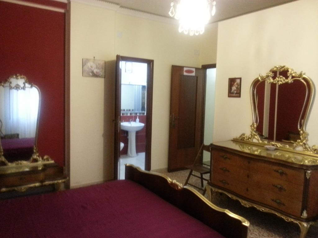 B&B Intrabartolo ตราปานี ห้อง รูปภาพ